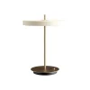 Asteria bordlampe m/USB, pearl hvid/messing