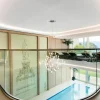 Crown Magnum, krom