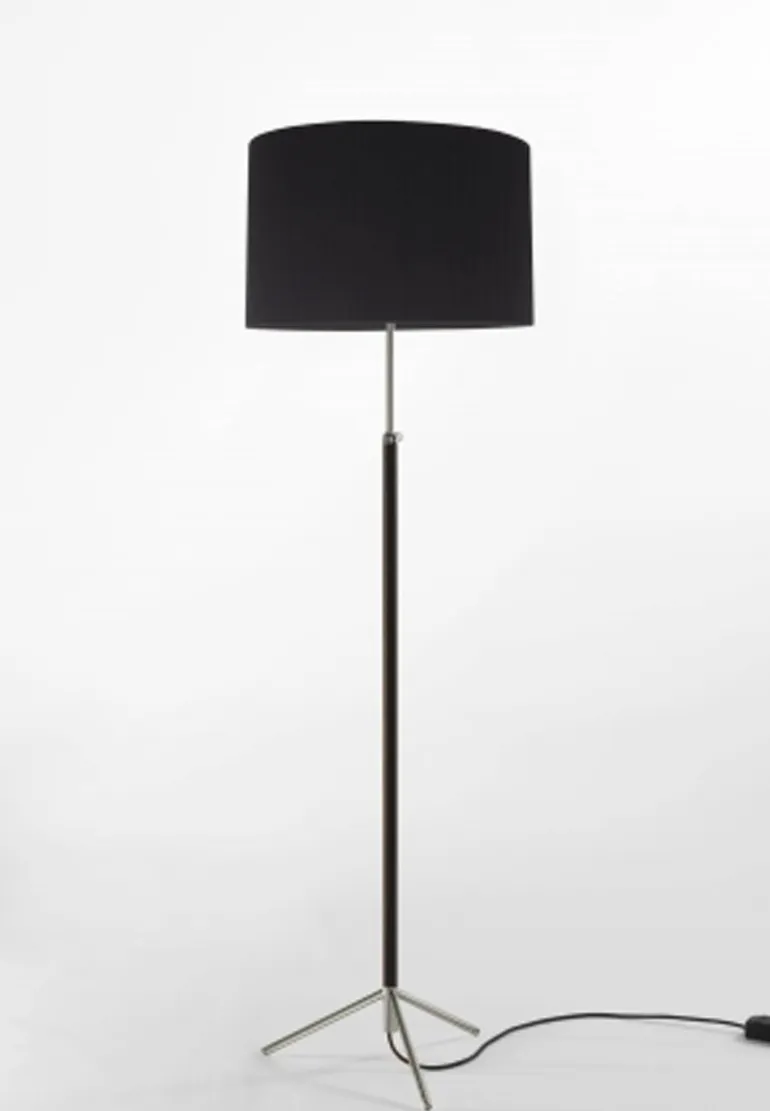 Pie de salón Gulvlampe G2 sort/krom